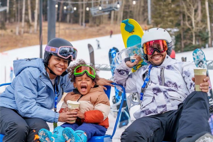 © Arizona Snowbowl - https://www.snowbowl.ski/